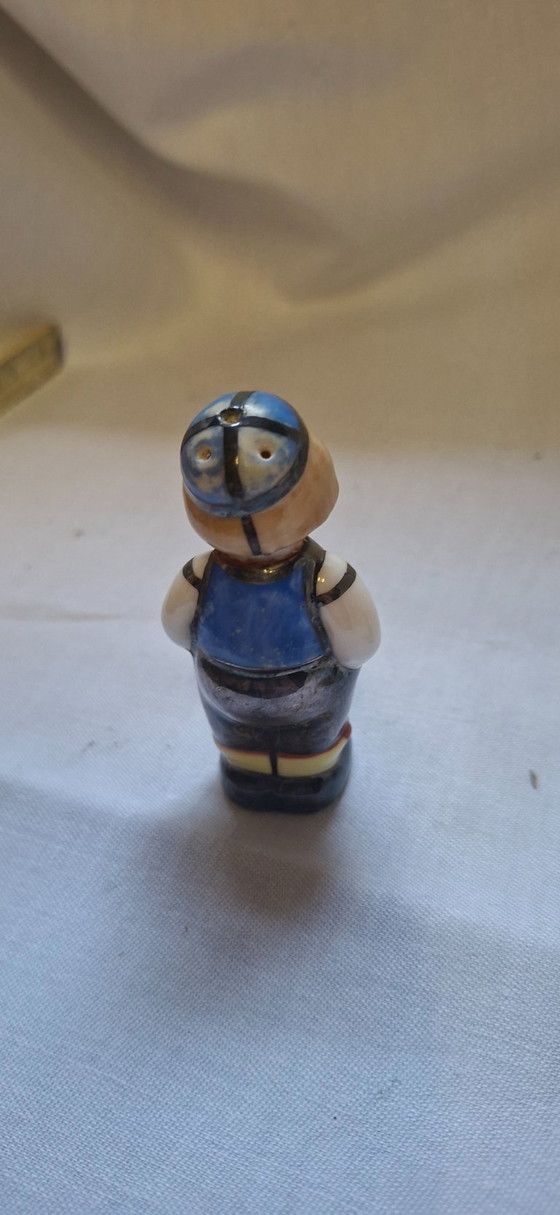 Dutch Young Vintage Pepper Shakers – Table accessories, Ceramic (photo 4 of 5)