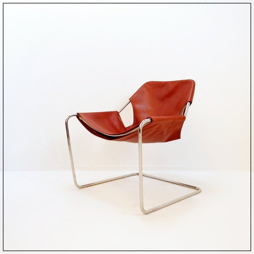 Paulistano" armchair by Paulo Mendes da Rocha for OBJEKTO