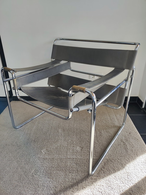 Image 1 of Chaise Wassily