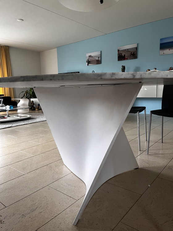 Image 1 of Tavolo da pranzo Zanotta Elica