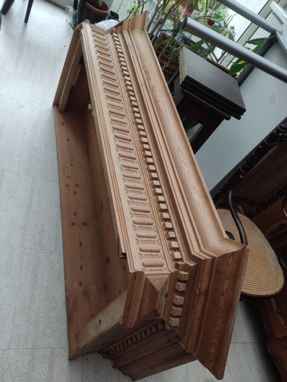 Image 1 of Beautiful large antique solid wood cupboard (hall cupboard wardrobe)