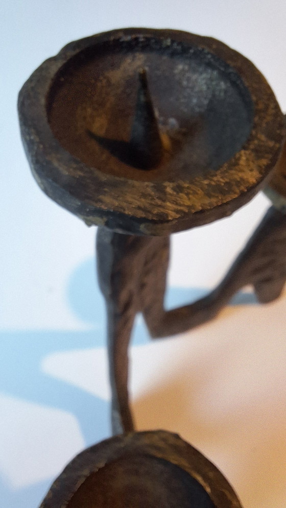 Image 1 of Vintage brutalistische kroonluchter van gietijzer uit het midden van de vorige eeuw, gemaakt in gietijzeren stijl.