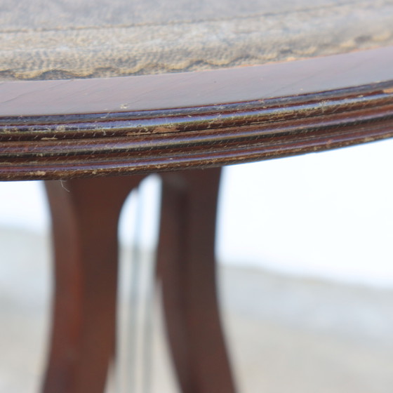 Image 1 of Consolle francese vintage in legno - Tavolino in pelle goffrata - Stile Napoleone III. - 60s