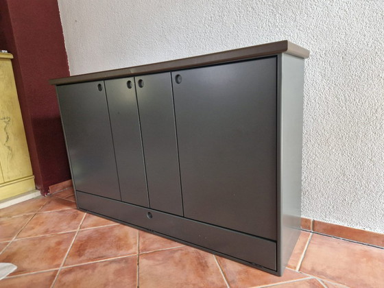 Image 1 of Mobile TV di design con sollevatore TV e TV Samsung (nuovo)