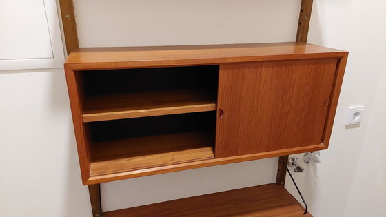 Image 1 of Sistema di pareti in due parti Poul Cadovius