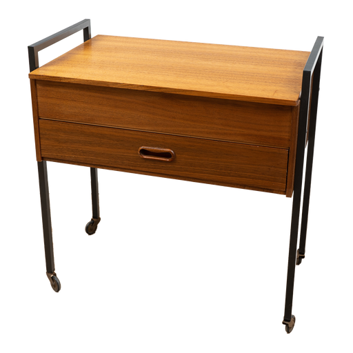 Table de couture vintage
