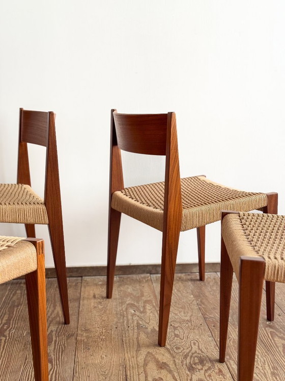 Image 1 of Set van 6 Teak Pia eetkamerstoelen van Poul Cadovius