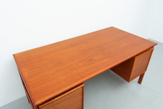 Image 1 of Teak Schreibtisch von GV Gasvig für GV Møbler, 1960er