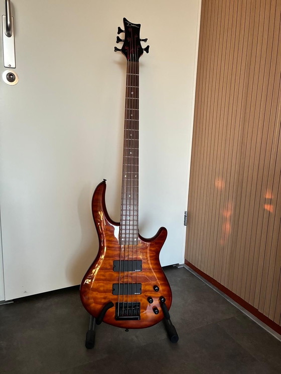 Image 1 of Guitare basse