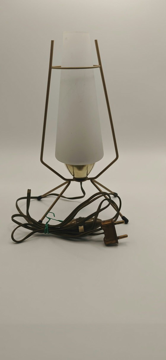 Lampada da tavolo vintage 1950 Arlus / Treppiede metallo dorato e opalina – Lampade da tavolo (photo 2 of 9)