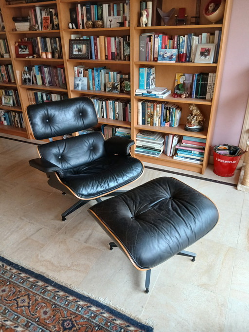 Eames lounge chair and ottoman, black