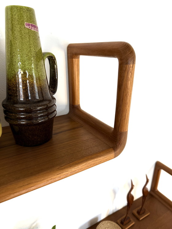 Image 1 of Set van 2 vintage teakhouten wandplanken, Dyrlund ‘70