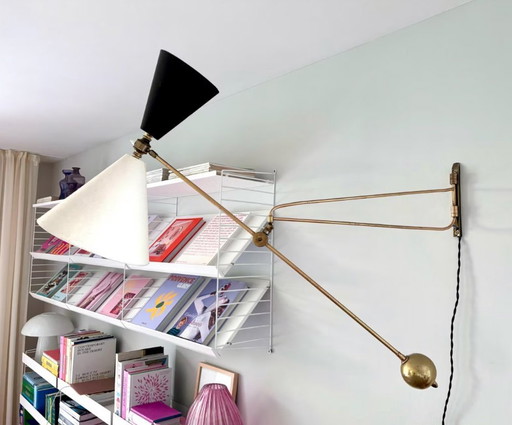 Robert Mathieu (Attribué à) Applique murale Lampe pivotante