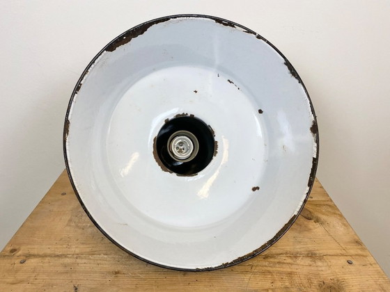 Image 1 of Suspension industrielle vintage en émail noir, années 1930