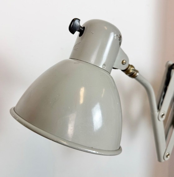 Image 1 of Grijze Duitse industriële schaarwandlamp van SIS, jaren 60.