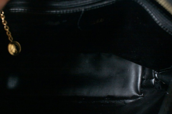 Bolso de bambú de piel brillante de Gucci en color negro. – Bolsos de hombro, Calfskin (photo 6 of 8)