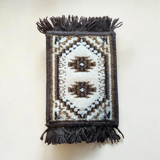 Rare Vintage Table Runner in Oriental/Ethnic Style – 24 x 40 cm – Brown & Beige – Very good condition