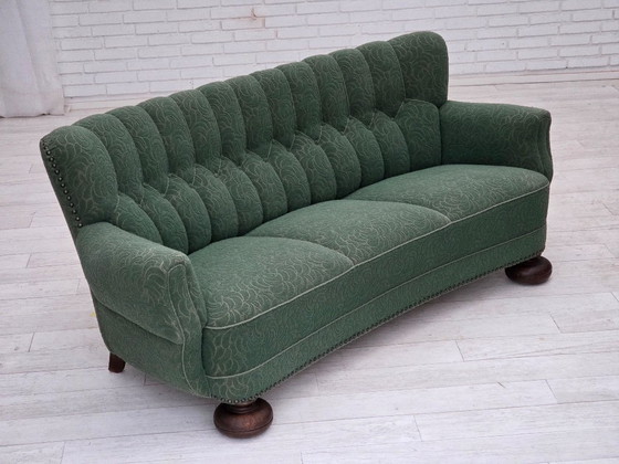 Image 1 of Divano danese a 3 posti, anni '60, lana verde, legno di quercia.