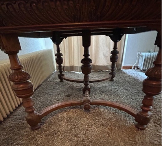 Image 1 of Table de salle à manger Malines style Renaissance avec quatre têtes de lion