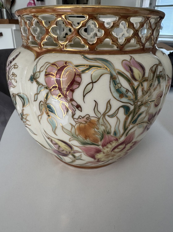 Image 1 of Zsolnay Pécs Hand-painted Art Nouveau Cachepot | Model 1064 | Approx. 1900-1930