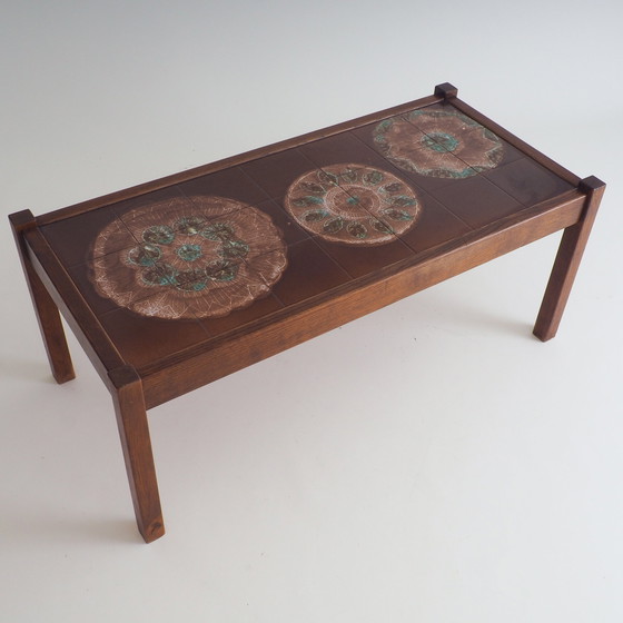 Image 1 of Mid Century Houten Salontafel Met Keramische Tegels Top