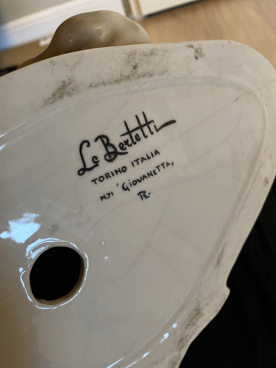 Image 1 of Le Bertetti Torino Italia Busto de Mujer en Cerámica “Giovanetta”
