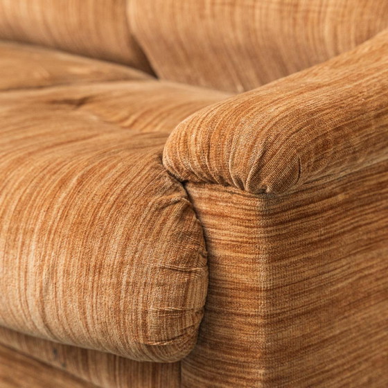 Image 1 of DIVANO 3 POSTI IN TESSUTO A COSTE ANNI ’70 VINTAGE MODERNARIATO