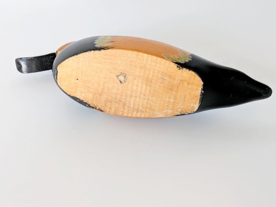 Image 1 of Scultura d'epoca in legno di anatra intagliata e dipinta a mano | Arte popolare degli anni '70