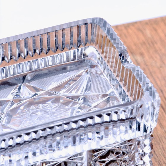 Image 1 of Ancienne boîte tabatière en cristal XIXe