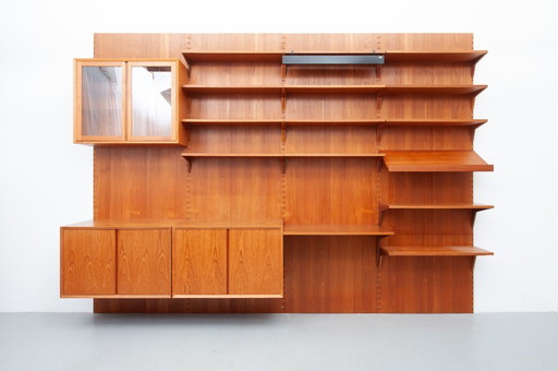 Sistema de estanterías Royal Cado de Poul Cadovius para CADO (década de 1950)