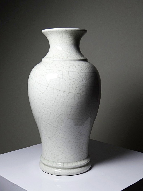 Image 1 of Large baluster vase in white crackled earthenware, Chinese style, 20th century