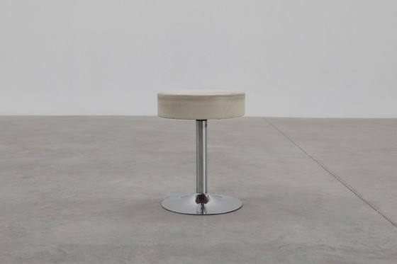 Image 1 of Vintage Mid-century design stool in chrome with white leather seat, 1970s