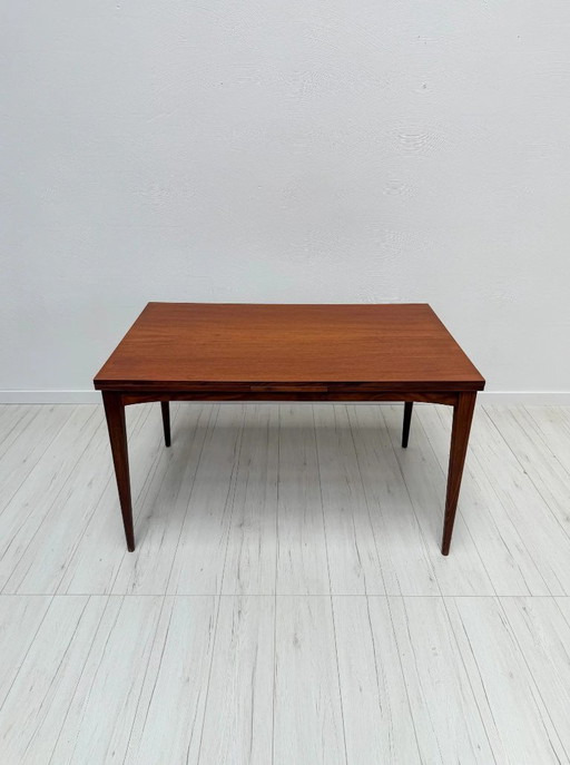Skandinavischer Teakholz Mid-Century Ausziehtisch aus den 1960er Jahren