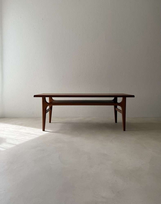 Image 1 of Dänischer Design Couchtisch aufgearbeitet 60er Design Couchtisch Teak