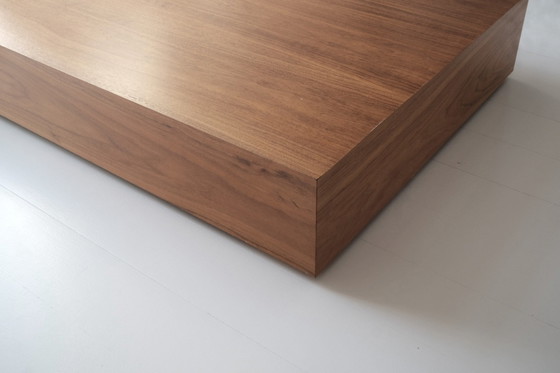 Image 1 of New Works Mass Wide Couchtisch – Walnuss