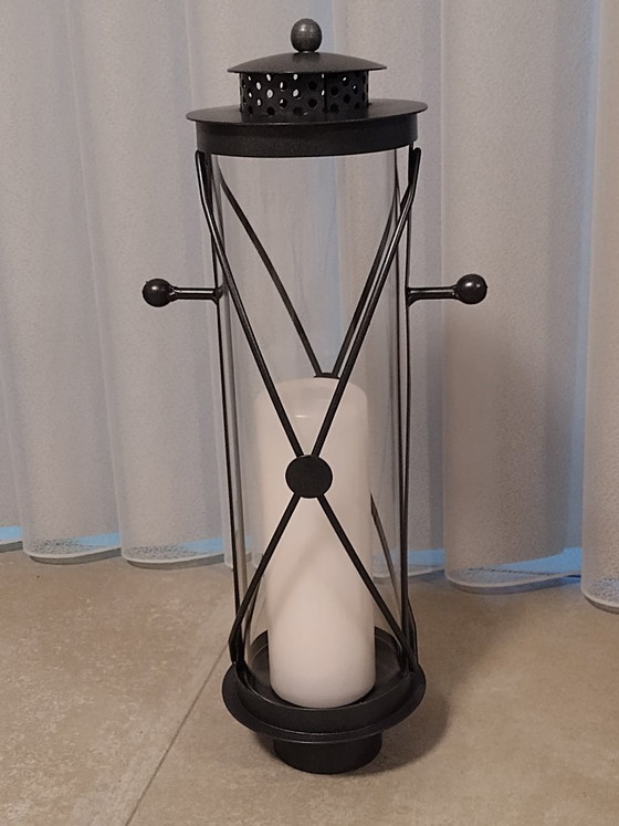 Image 1 of Luxe Vintage Gietijzeren Vloerkandelaar met Windlicht (H.150cm) – Binnen & Buiten