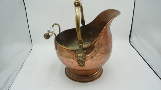 Image 1 of COPPER DUTCH HELMET COAL ASH SCUTLLE BUCKET DELFT BLUE HANDLE BRASS LION HEAD