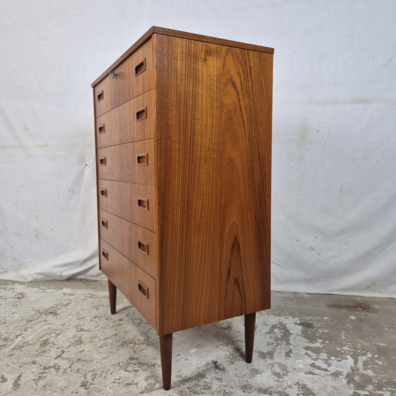 Image 1 of Vintage Deense ladekast, commode jaren 60 teak 6 laden