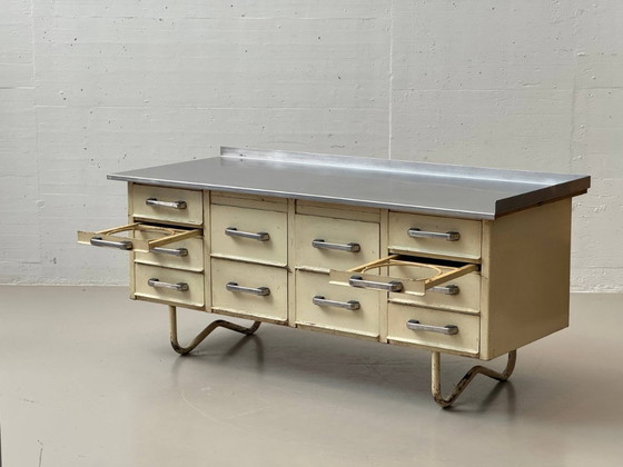 Image 1 of Industriële dressoir met roestvrijstalen blad, authentiek studio meubilair uit de jaren 50