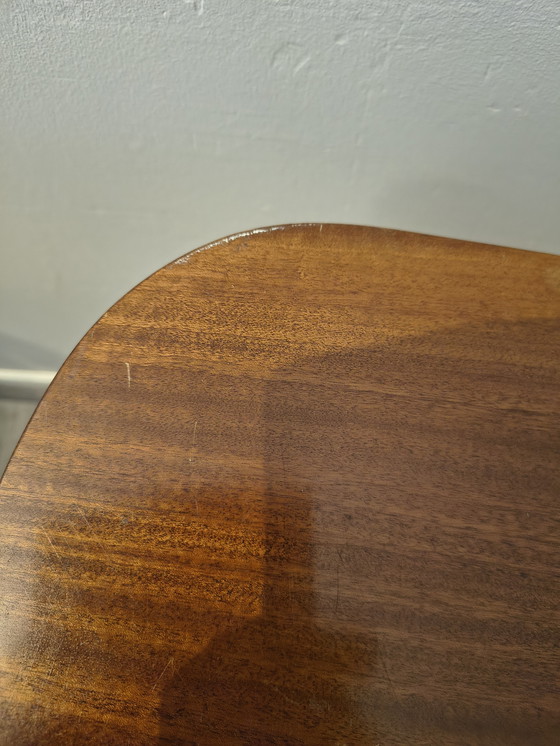 Image 1 of Tavolino da caffè vintage scandinavo dal design elegante e raffinato