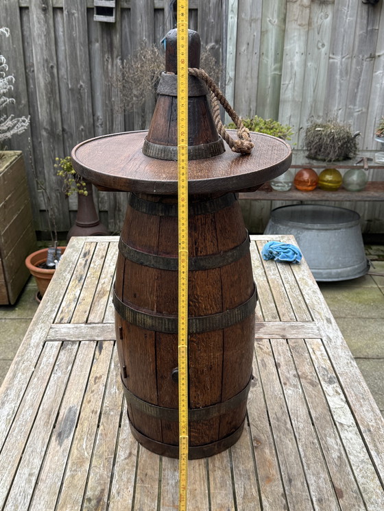 Image 1 of Bouée de pêche ancienne en bois | Chêne massif et fer forgé | XIXe siècle