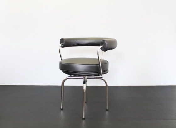 Image 1 of 2x Lc7 Chairs Le Corbusier Cassina Seats