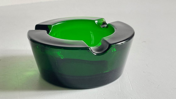 Image 1 of Vintage Aschenbecher aus grünem Glas