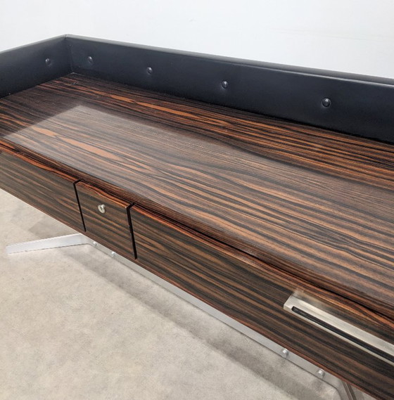 Image 1 of Mobiletto basso spaziale anni '70