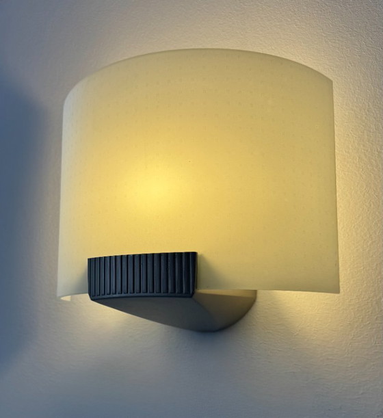 Image 1 of Coppia di applique vintage, metallo e vetro smerigliato, Francia, 1970