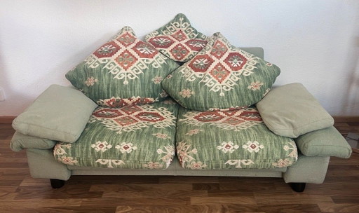 Canapé design original Giorgio Soressi (années 1990) – Style postmoderne / Motif Kilim – 2 zitsbanken, Textile, Wood