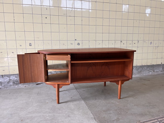 Image 1 of Vintage Scandinavian desk by HP Hansen