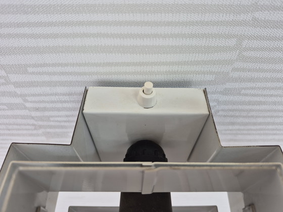 Image 1 of Lampada da parete Svera (Anvia) di design olandese. Lampada vintage con struttura a lamelle.