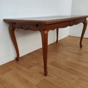 Table de salle à manger de campagne vintage. Extensible et démontable.
