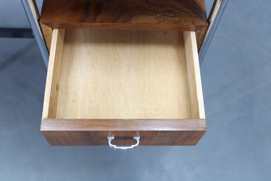 Image 1 of Escritorio infantil Bauhaus de los años 30 con hojas abatibles en nogal y cromo